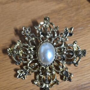 3 Items For $15 Elegant Gold and Pearl Brooch